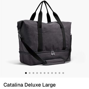 Lo & Sons Catalina Deluxe Large Gray Duffel Bag